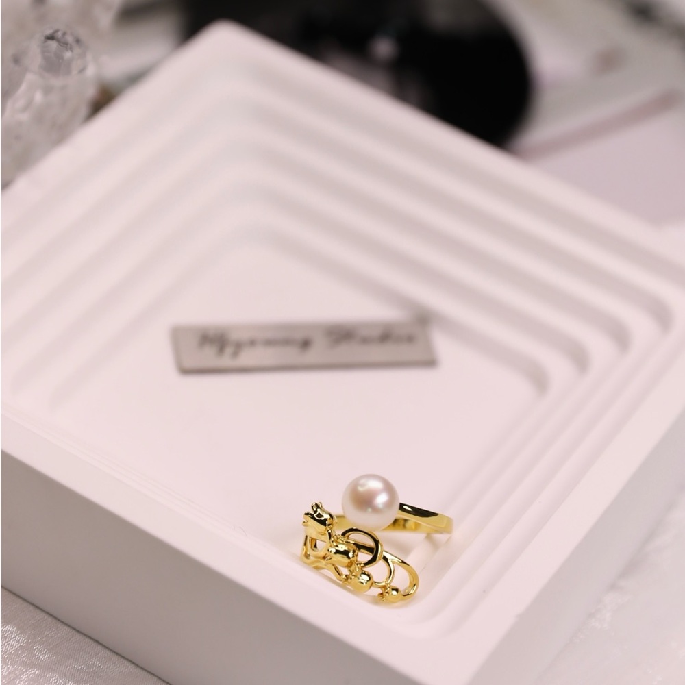 Elegant Gold and Silver Lily of the valley Pearl Rings - Picture 8 of 16